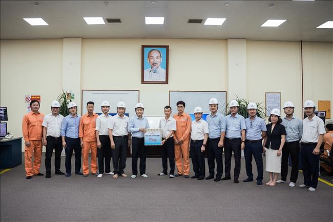 Lãnh đạo EVNGENCO1 kiểm tra công tác đảm bảo điện mùa khô tại Công ty cổ phần Nhiệt điện Quảng Ninh