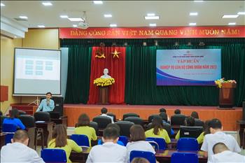 Nhiệt điện Quảng Ninh: Nâng cao nghiệp vụ công tác Công đoàn cho cán bộ công đoàn cơ sở